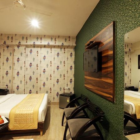 Hotel Green Plaza At Airport New Delhi Exterior foto