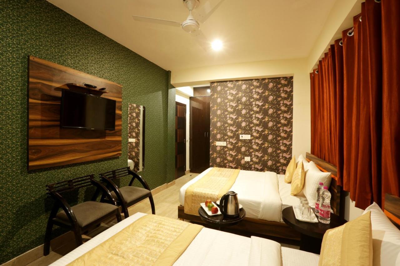 Hotel Green Plaza At Airport New Delhi Exterior foto